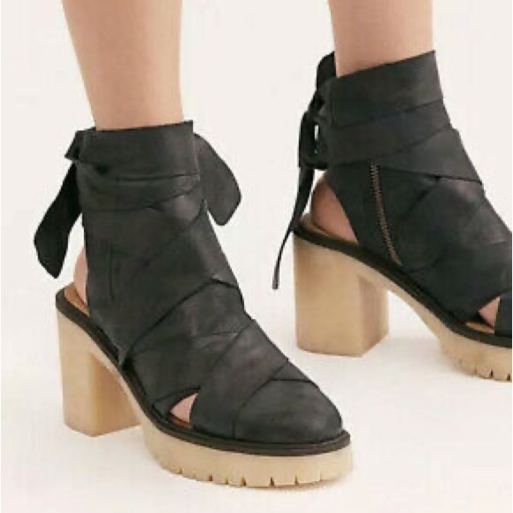 FREE PEOPLE Blake Women’s Platform Leather Sandal